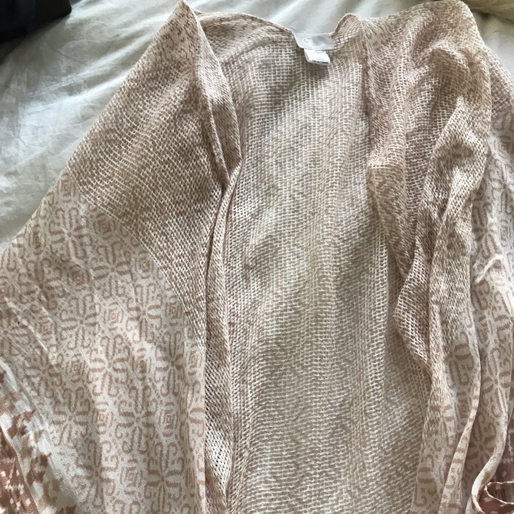 cream/tan kimono